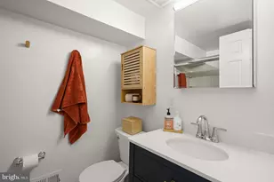 408 Seward Square SE, Washington, DC 20003 - Photo 17