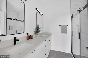 1028 Howard Rd SE, Washington, DC 20020 - Photo 13