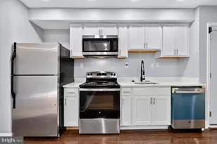 313 Parkland Pl SE, Washington, DC 20032 - Photo 3