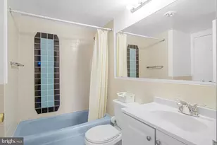 700 7th St SW, Washington, DC 20024 - Photo 9