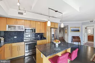 1025 1st St SE, Washington, DC 20003 - Photo 5