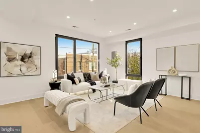 1810 Central Place NE #2, Washington, DC 20002 - Photo 3