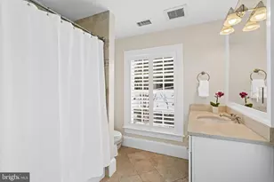 4641 Dexter St NW, Washington, DC 20007 - Photo 35