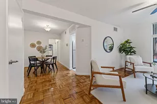 3825 Davis Pl NW, Washington, DC 20007 - Photo 5