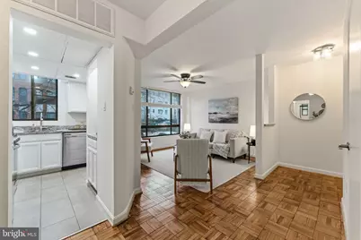 3825 Davis Place NW #102, Washington, DC 20007 - Photo 11