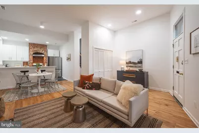 1101 South Carolina Avenue SE #B, Washington, DC 20003 - Photo 5