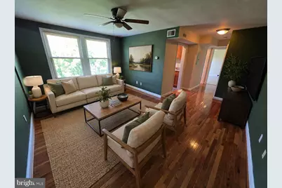 4405 1st Place NE #32, Washington, DC 20011 - Photo 3