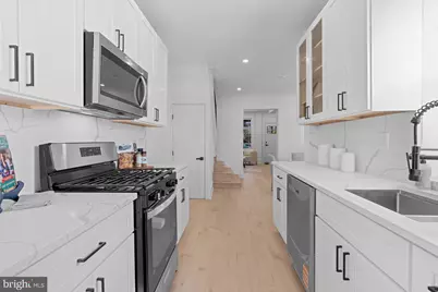 939 Shepherd Street NW, Washington, DC 20011 - Photo 19