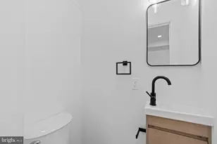 1210 Kennedy St NW, Washington, DC 20011 - Photo 17