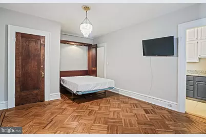 2039 New Hampshire Avenue NW #307, Washington, DC 20009 - Photo 19