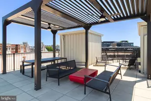 2039 New Hampshire Ave NW, Washington, DC 20009 - Photo 29