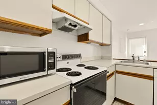 1905 17th St NW, Washington, DC 20009 - Photo 17