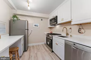 3315 Wisconsin Ave NW, Washington, DC 20016 - Photo 7