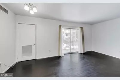 7054 Eastern Avenue NW #204, Washington, DC 20012 - Photo 5