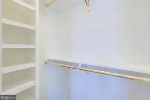 129 E St SE, Washington, DC 20003 - Photo 31