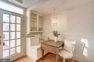 129 E St SE, Washington, DC 20003 - Photo 13