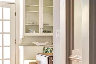 129 E St SE, Washington, DC 20003 - Photo 19