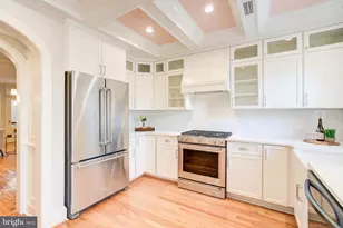 129 E St SE, Washington, DC 20003 - Photo 11