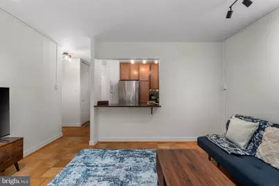 1260 21st Street NW #208, Washington, DC 20036 - Photo 11