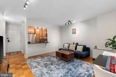 1260 21st Street NW #208, Washington, DC 20036 - Photo 7