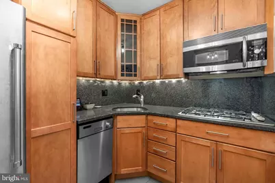 1260 21st Street NW #208, Washington, DC 20036 - Photo 15