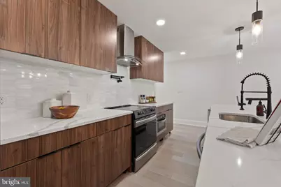 1510 10th Street NW, Washington, DC 20001 - Photo 13