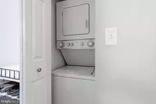 229 14th St SE, Washington, DC 20003 - Photo 23