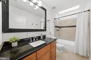 302 Todd Pl NE, Washington, DC 20002 - Photo 15