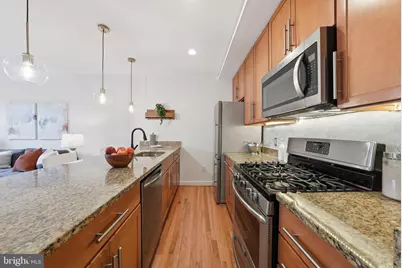 302 Todd Place NE #3, Washington, DC 20002 - Photo 7