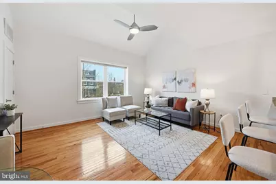 302 Todd Place NE #3, Washington, DC 20002 - Photo 3