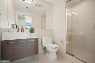 2818 Connecticut Ave NW, Washington, DC 20008 - Photo 23