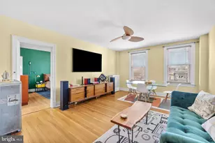 1915 16th St NW, Washington, DC 20009 - Photo 3