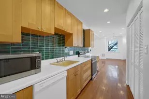 400 15th St SE, Washington, DC 20003 - Photo 21