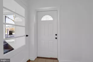 400 15th St SE, Washington, DC 20003 - Photo 5