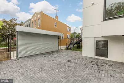 1631 G Street SE, Washington, DC 20003 - Photo 3
