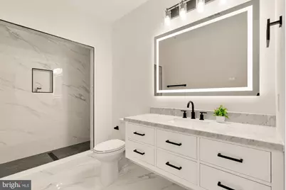 1631 G Street SE, Washington, DC 20003 - Photo 41