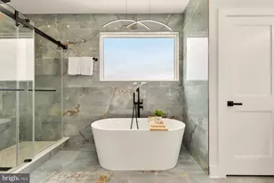 1631 G St SE, Washington, DC 20003 - Photo 31