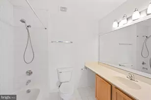 2004 11th St NW, Washington, DC 20001 - Photo 9