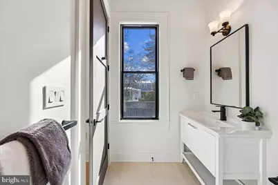 4428 Albemarle Street NW, Washington, DC 20016 - Photo 57