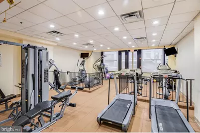 631 D Street NW #1038, Washington, DC 20004 - Photo 41