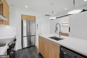 2028 Tunlaw Rd NW, Washington, DC 20007 - Photo 5