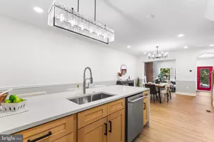 329 15th St NE, Washington, DC 20002 - Photo 9