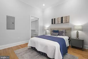 300 8th St NE, Washington, DC 20002 - Photo 25