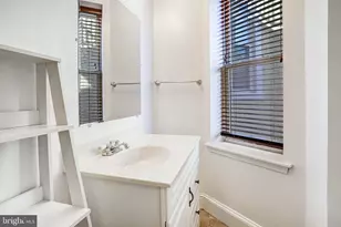 12 Rhode Island Ave NW, Washington, DC 20001 - Photo 43