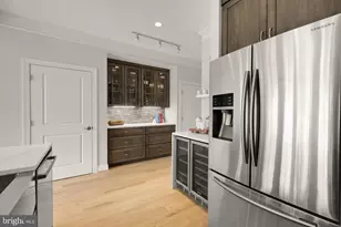 54 W St NW, Washington, DC 20001 - Photo 15