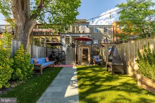 54 W St NW, Washington, DC 20001 - Photo 53