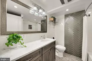 54 W St NW, Washington, DC 20001 - Photo 47