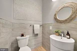 54 W St NW, Washington, DC 20001 - Photo 9