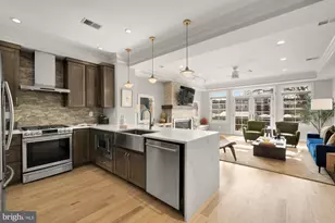 54 W St NW, Washington, DC 20001 - Photo 11