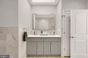 54 W St NW, Washington, DC 20001 - Photo 39